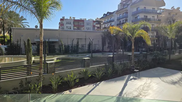 1+1 Wohnung in Best Home The Legend, Zentrum von Alanya, 100 m zum Meer, Center