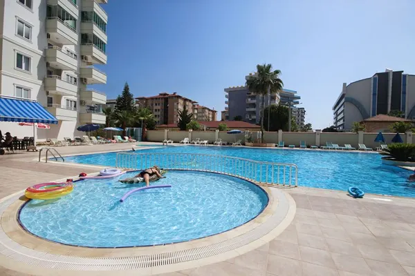 تصویر: آپارتمان مبله 2+1 در SEA STAR، توسمور، 250 متر تا دریا, Tosmur (15)