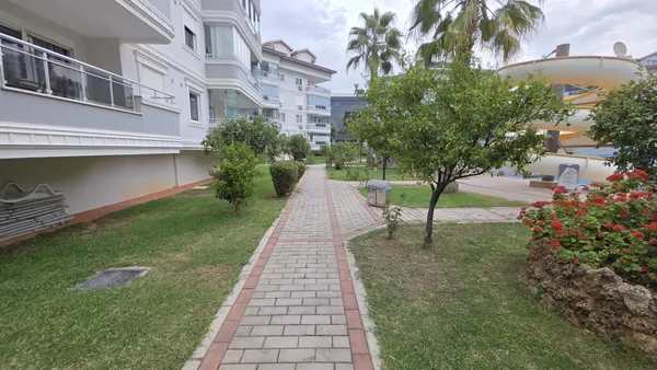 Foto von: Geräumige 2+1 Wohnung im Oba Crown Resort 1, Oba, Alanya, Oba (13)