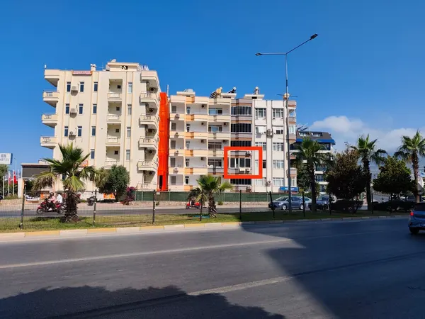 Möblierte 1+1 Wohnung in Tosmur, 50 m vom Meer, Alanya, Tosmur