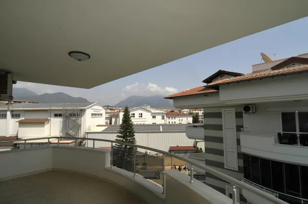 Zdjęcie: Umeblowany dwupoziomowy apartament 4+1 w kompleksie Portakal Garden, Oba, Oba (2)