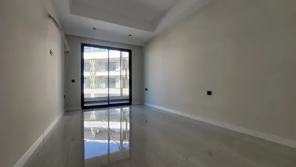Fotoğraf: Azura World'de Havuz Manzaralı Geniş 2+1 Daire, Turkler (4)