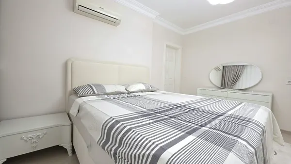 Foto von: Geräumige möblierte 2+1 Wohnung in Oba Crown Resort 1, Oba, Oba (10)