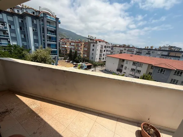 Фото объекта: Квартира 2+1 в Ünalan Sitesi, Аланья центр, меблированная, Центр (3)