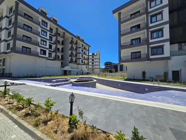 Zdjęcie: Apartament 1+1 z widokiem na morze w kompleksie Lord's Palace, Kargıcak, Kargicak (3)