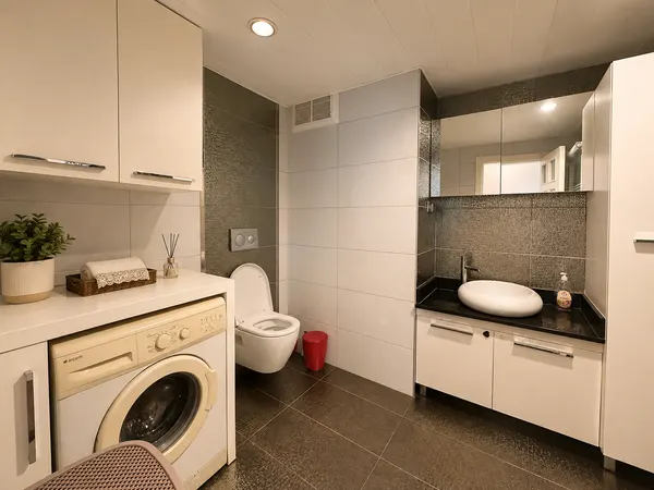 Фото объекта: Квартира 2+1 в центре Аланьи, 250 м до моря — купить, Центр (2)