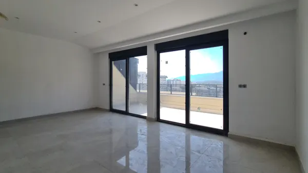 Avar 3+1 dupleks Novita Square'is, Mahmutlar, Mahmutlar