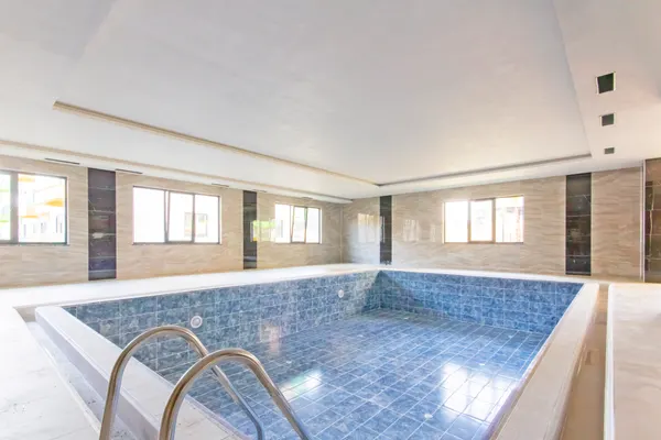 تصویر: آپارتمان مدرن 1+1 در Konak Green Towers، آوسالار, Avsallar (9)