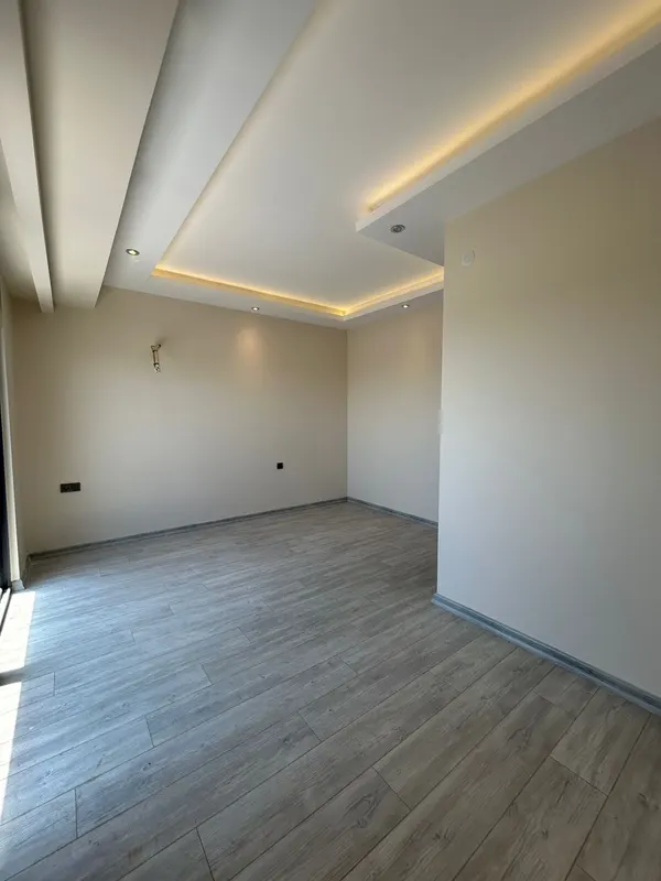 صورة: بنتهاوس دوبلكس فسيح 3+1 في ONUR GARDEN، بيوكهاسباهتشه، ألانيا, Büyükhasbahçe (6)