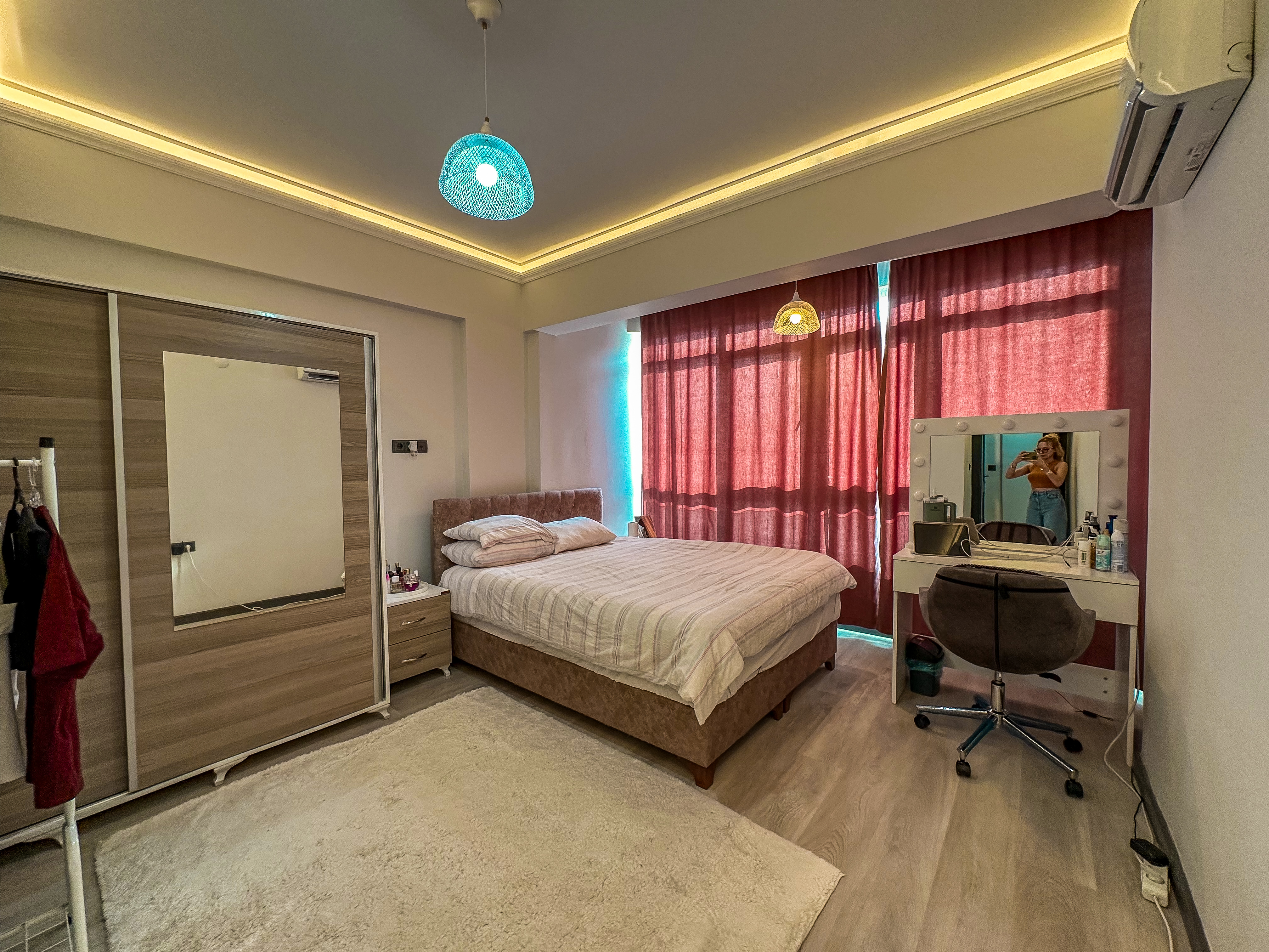 Zdjęcie: Umeblowane mieszkanie 3+1 blisko morza w dzielnicy Cleopatra, Alanya Center (14)