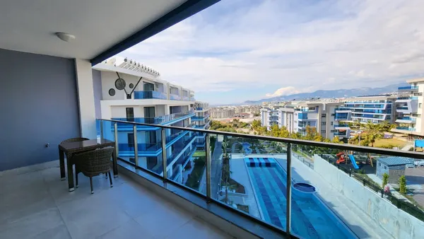 Fotografie: Apartament mobilat 1+1 în complexul Eco Blue Residence, Kargıcak, Kargicak (2)