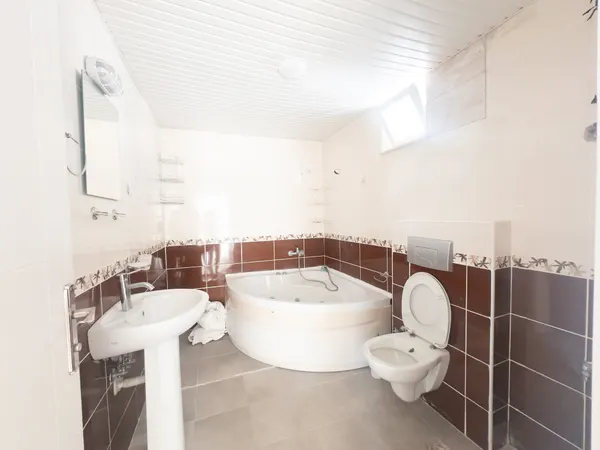 Fotografie: Apartament spațios cu 3+1 camere în Maxima Residence, Mahmutlar, Mahmutlar (2)