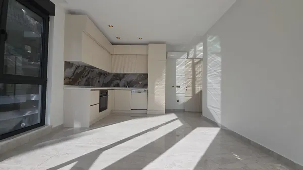 صورة: شقة 1+1 في Best Home The Legend، مركز ألانيا، 100 متر إلى البحر, Alanya Center (10)
