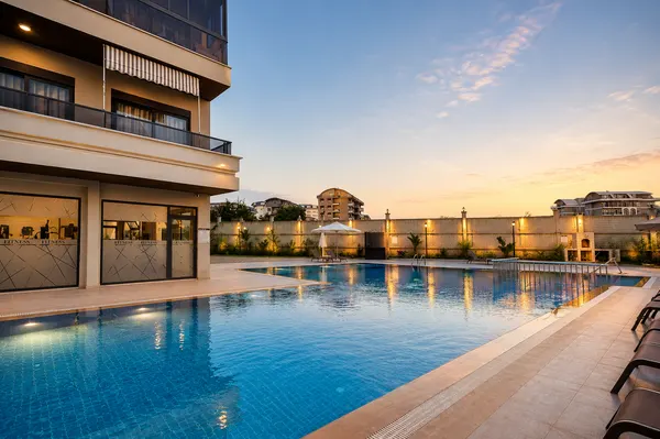 Fotoğraf: Alanya'da yeni Sis Royal kompleksinde 2+1 mobilyalı daire, Avsallar (15)