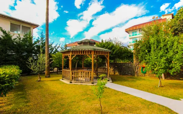 تصویر: آپارتمان مبله 2+1 در Hexa Panora، کارجیجاک, Kargicak (13)