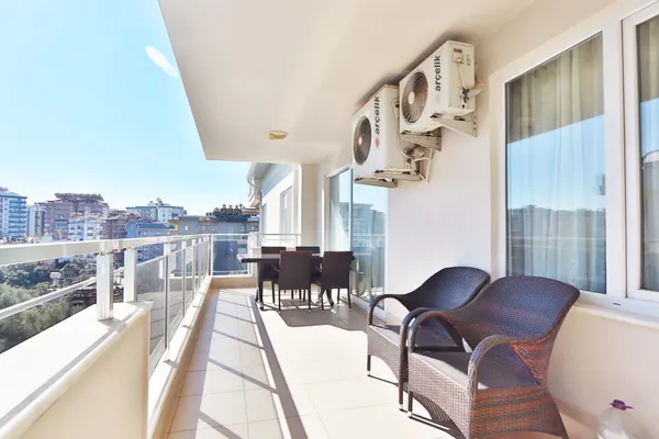 Przestronny dwupoziomowy apartament 5+1 w HILLSUN 1, Tosmur, Alanya, Tosmur