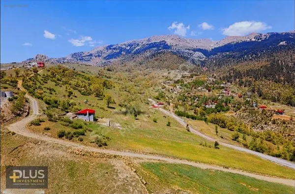 Foto von: Grundstück 1648 m² in Özavadi Yaylası, Alanya - Fluss- und Talblick, Özvadi Yaylası (6)