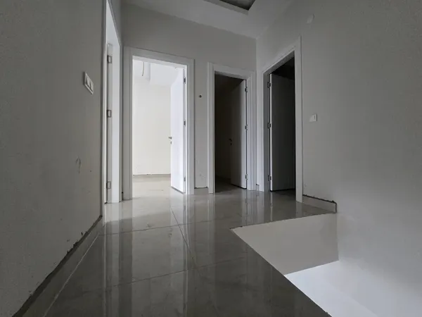 Zdjęcie: Nowy dwupoziomowy apartament 2+1 w Oba, obok szpitala, Oba (15)