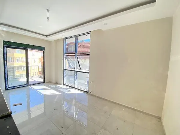 Fotografie: Duplex spațios 4+1 cu vedere la mare și piscină în centrul Alaniei, Alanya Center (8)