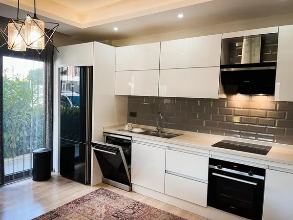 Foto von: Geräumiges Garten-Duplex 2+1 in der Anlage Yeşilbahçe Konakları in Oba, Oba (14)