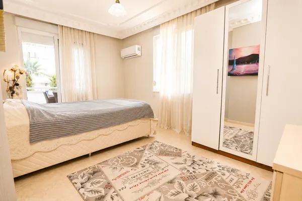 Foto von: Möblierte 2+1 Wohnung in Demirağ Elite, Obagöl, 150 m zum Meer, Oba (13)