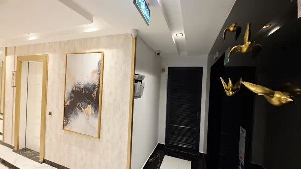 صورة: شقة 1+1 في Best Home The Legend، مركز ألانيا، 100 متر إلى البحر, Alanya Center (15)