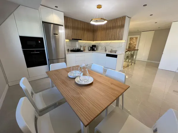Фото объекта: Дуплекс 3+1 в Kleopatra Ventri, Аланья | Продажа, Kleopatra (25)