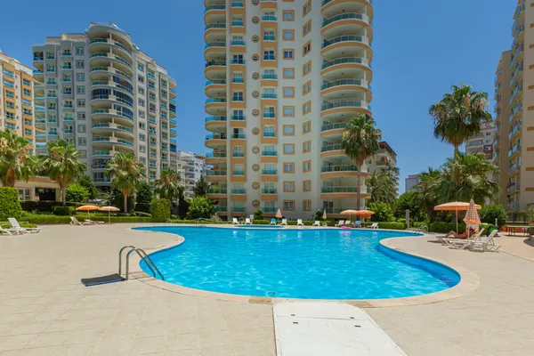 Квартира 2+1 в Pamfilya Residence, Махмутлар, Аланья — ремонт, Махмутлар