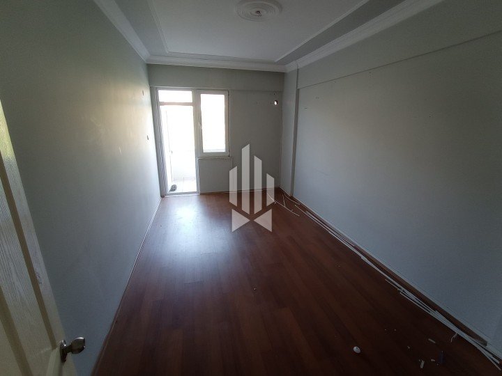 Apartment with two bedrooms, living room and separate kitchen, Mahmutlar 3