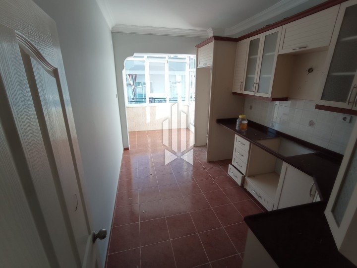 Apartment with two bedrooms, living room and separate kitchen, Mahmutlar 8