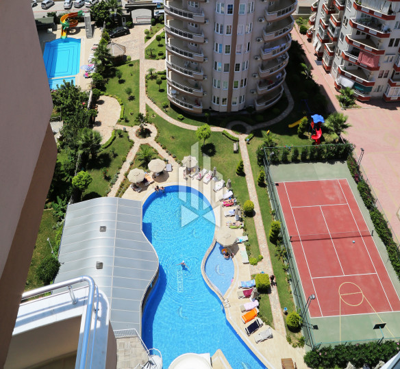 Three bedroom penthouse in a complex with an ideal location, Mahmutlar 1