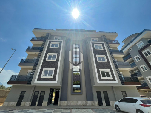 Трехкомнатные апартаменты в молодом перспективном районе, Оба