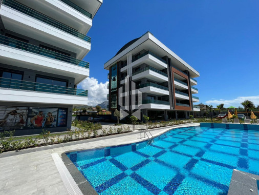 Одноуровневые трехкомнатные апартаменты в новом комплексе, Оба