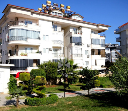 Двухуровневые просторные апартаменты с четырьмя спальнями, Оба