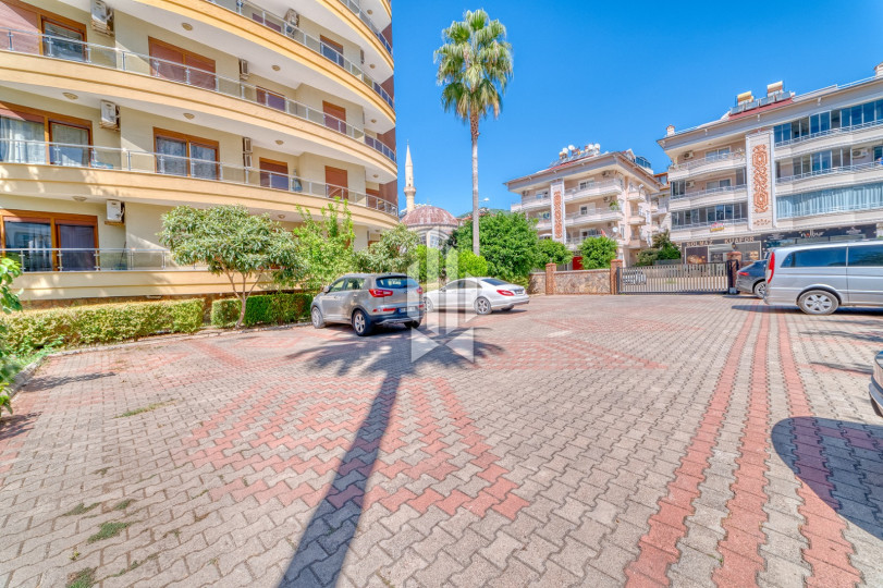 Spacious 4+1 apartment in the heart of Alanya: comfort and luxury in the city center! 14