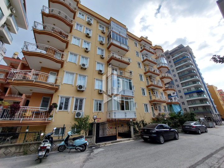 Beautiful 2+1 Apartment in Mahmutlar: Only 250 meters to the Mediterranean Sea! 1