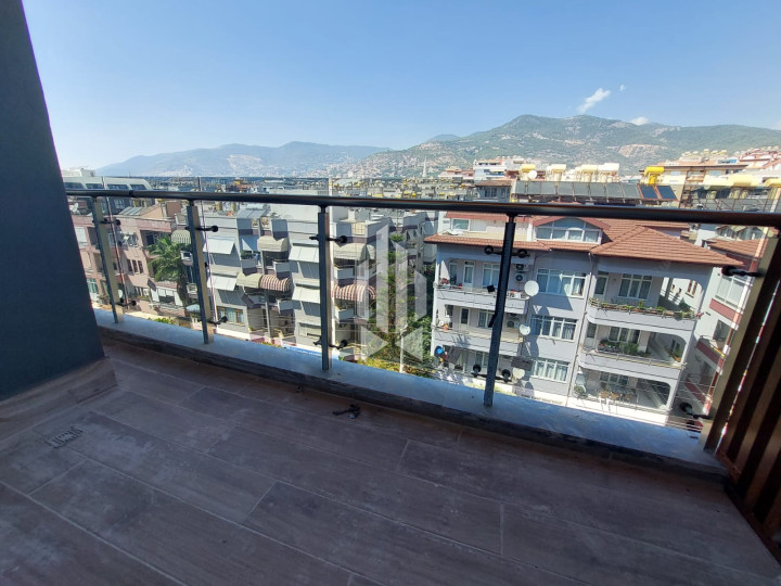 Duplex in the center of Alanya 130 m from the beach in a complex with infrastructure 20