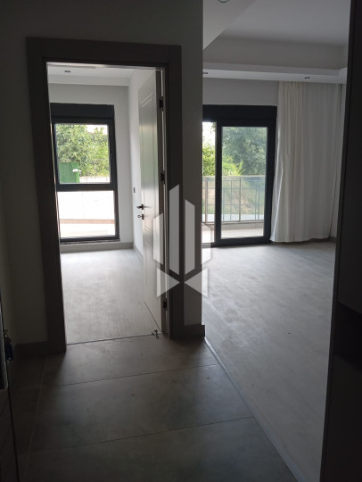 Modern Residence with Rich Infrastructure - Ideal Option for Life and Leisure! 2