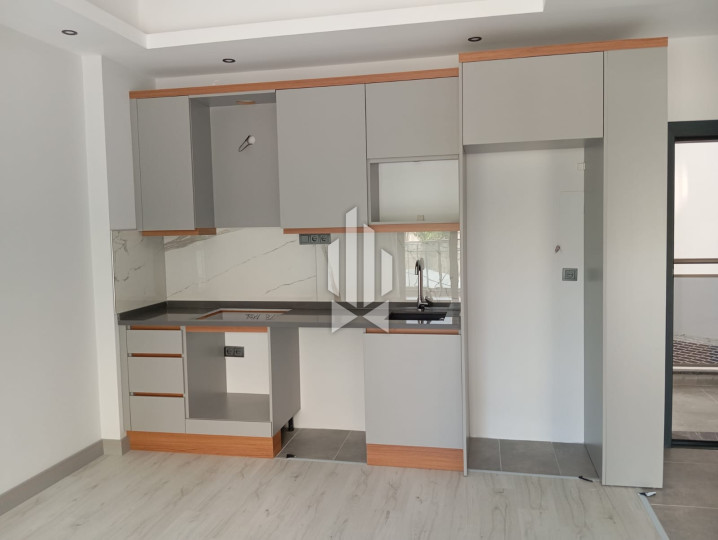 Modern Residence with Rich Infrastructure - Ideal Option for Life and Leisure! 3