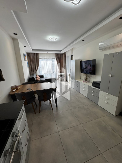 Продается просторная квартира 1+1 в Махмутларе 9