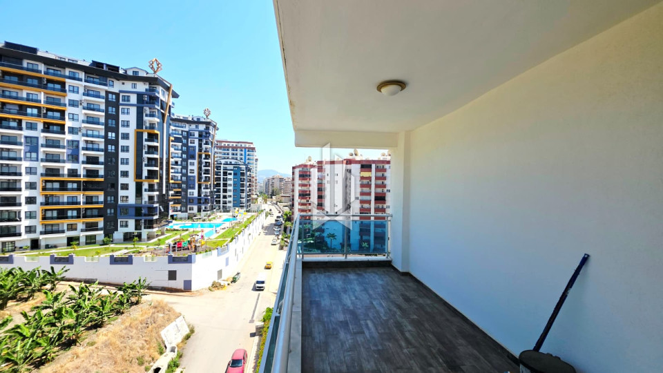 Квартира 2+1 в комплексе с аквагорками в Махмутларе — 500 м до моря! 22