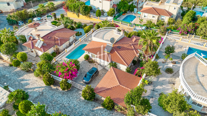 Просторная меблированная вилла 2+1 с бассейном и гаражом