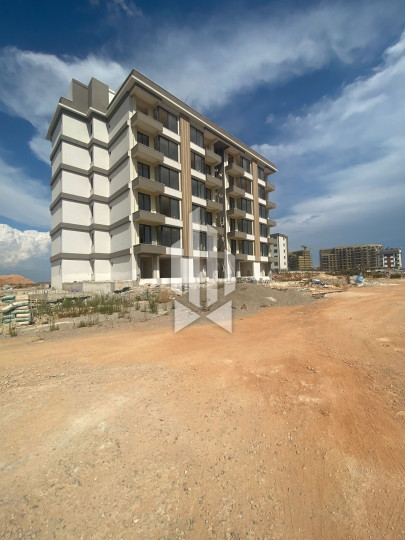 A one-level apartment in the center of a promising area, Altyntaş 21
