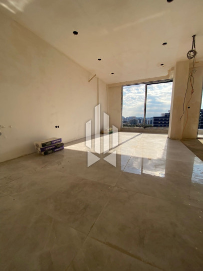 A one-level apartment in the center of a promising area, Altyntaş 30