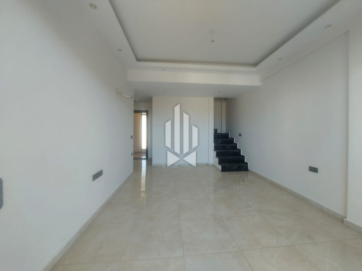 UNIQUE OFFER – DUPLEX 2+1 APARTMENT IN GAZIPASHA 5
