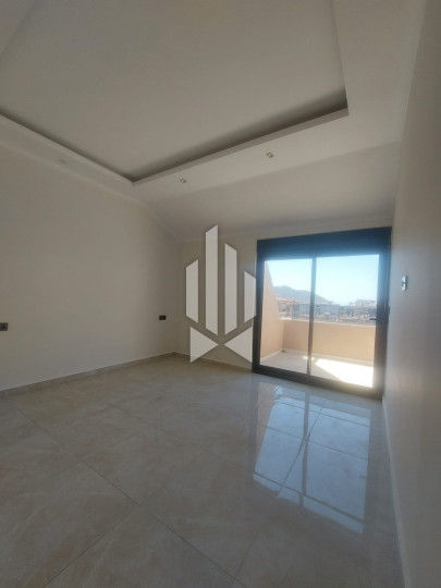 UNIQUE OFFER – DUPLEX 2+1 APARTMENT IN GAZIPASHA 9