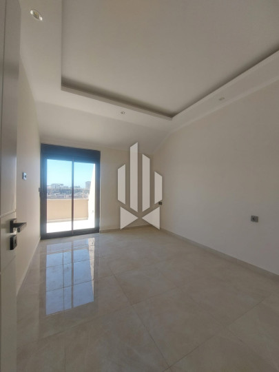 UNIQUE OFFER – DUPLEX 2+1 APARTMENT IN GAZIPASHA 10
