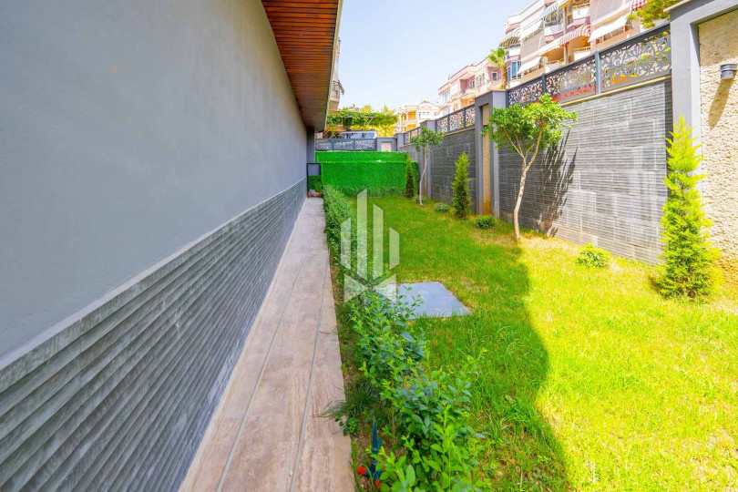 1+1 apartment in the center of Alanya, just 100 meters from the sea, in a modern complex from 2023 21