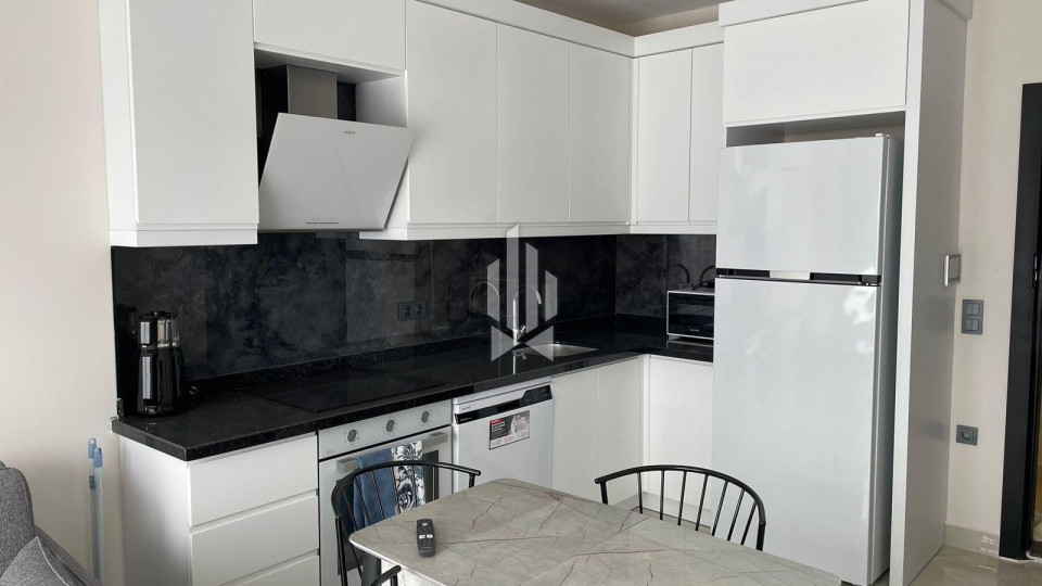 Комфортные апартаменты 1+1 для аренды в популярном районе Махмутлар 3