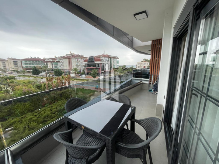 A stylish and bright 1+1 apartment is for rent in one of the quietest and greenest areas of Alanya - Kestel. 3